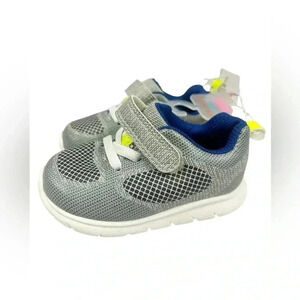 Carters Infant Boys Velcro Sneakers Trainer Shoes Size 4 NWT